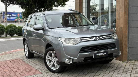 MITSUBISHI OUTLANDER 2.0 16V GASOLINA 4P AUTOMÁTICO MITSUBISHI OUTLANDER 2.0 16V GASOLINA 4P AUTOMÁTICO